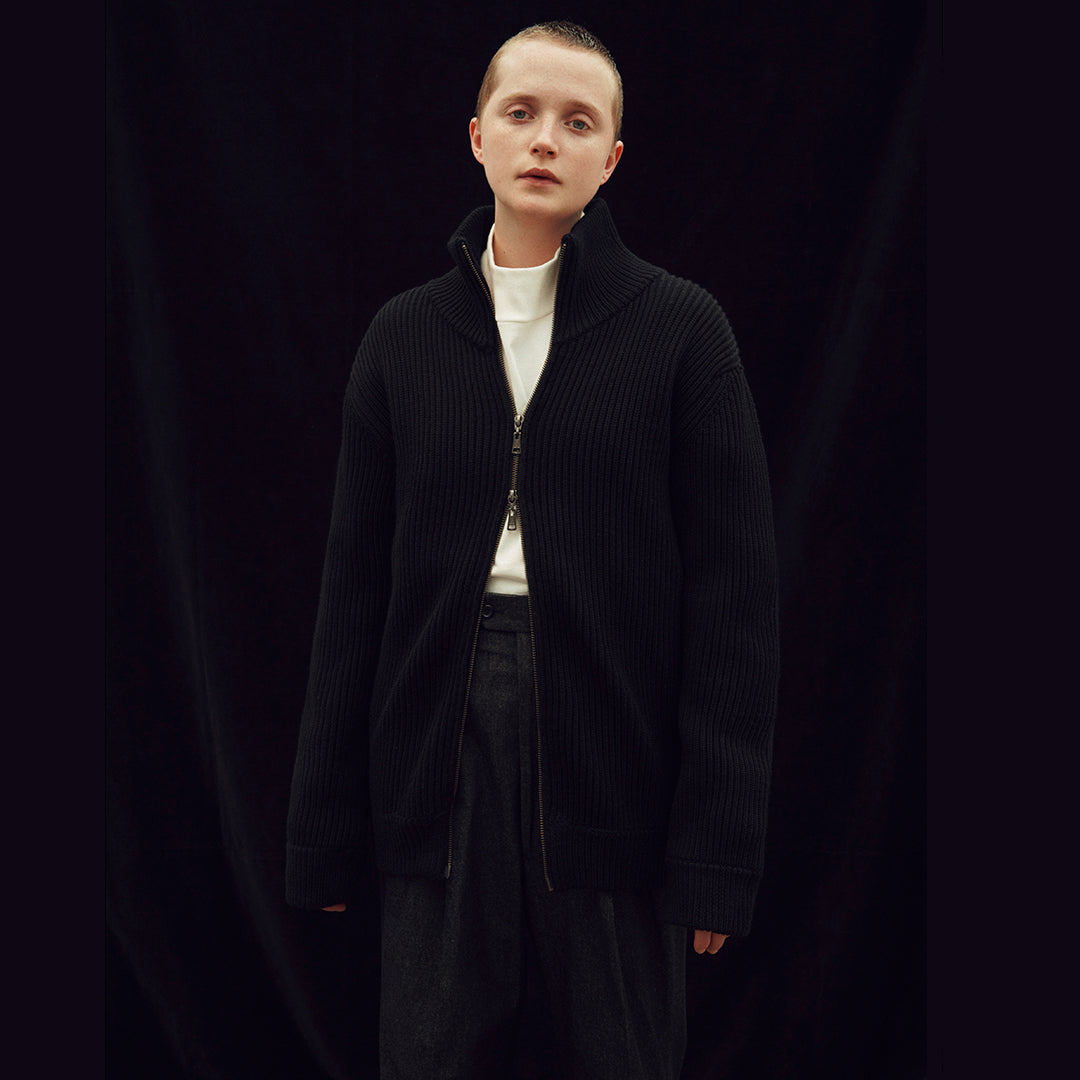 KNIT – INTÉRIM KNIT – INTÉRIM